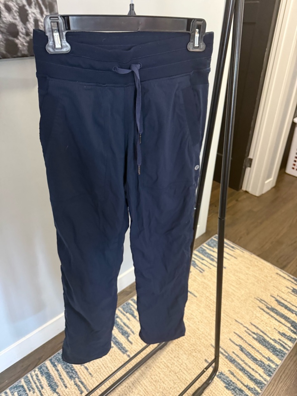 lululemon athletica Dance Studio Size 4- navy